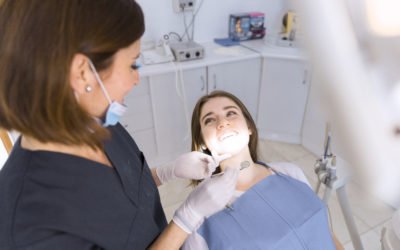 ¿Cada cuánto hay que hacer una limpieza dental en el odontólogo?